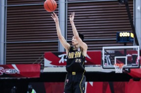 上海久事今夜状态回暖，志在足总杯名次提升，震撼外界，更衣室氛围转暖(月下待杜鹃不来费玉清)-开云